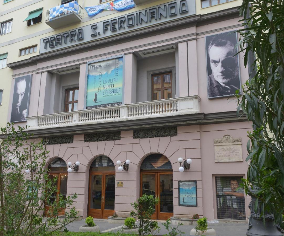 Bed and Breakfast Vivi A Napoli Экстерьер фото